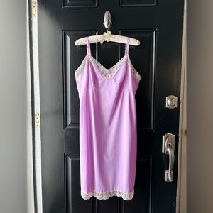 VTG Van Raalte Lilac Purple Lace Slip Size 40 L/XL